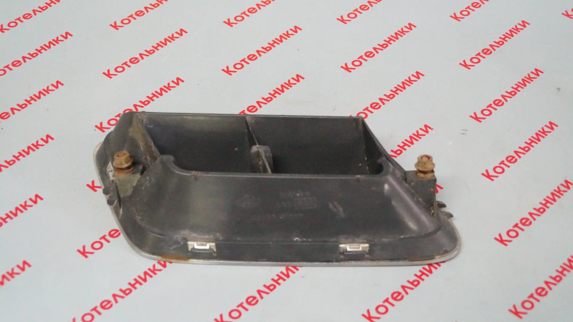 Nissan 62310-2F825 Решетка радиатора левая - миниатюра 3