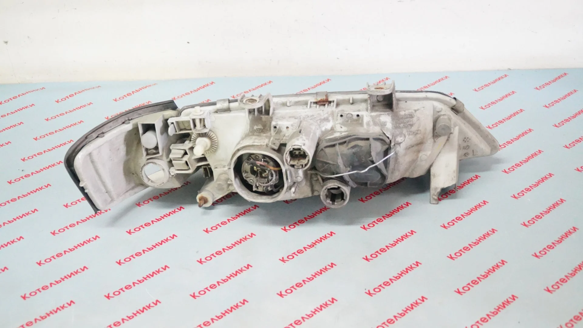 Nissan 26060-9F125 Фара левая - миниатюра 3