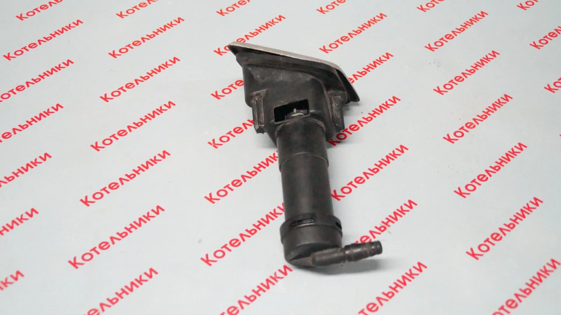 Nissan 28659-AU300 Форсунка омывателя фары L - миниатюра 4