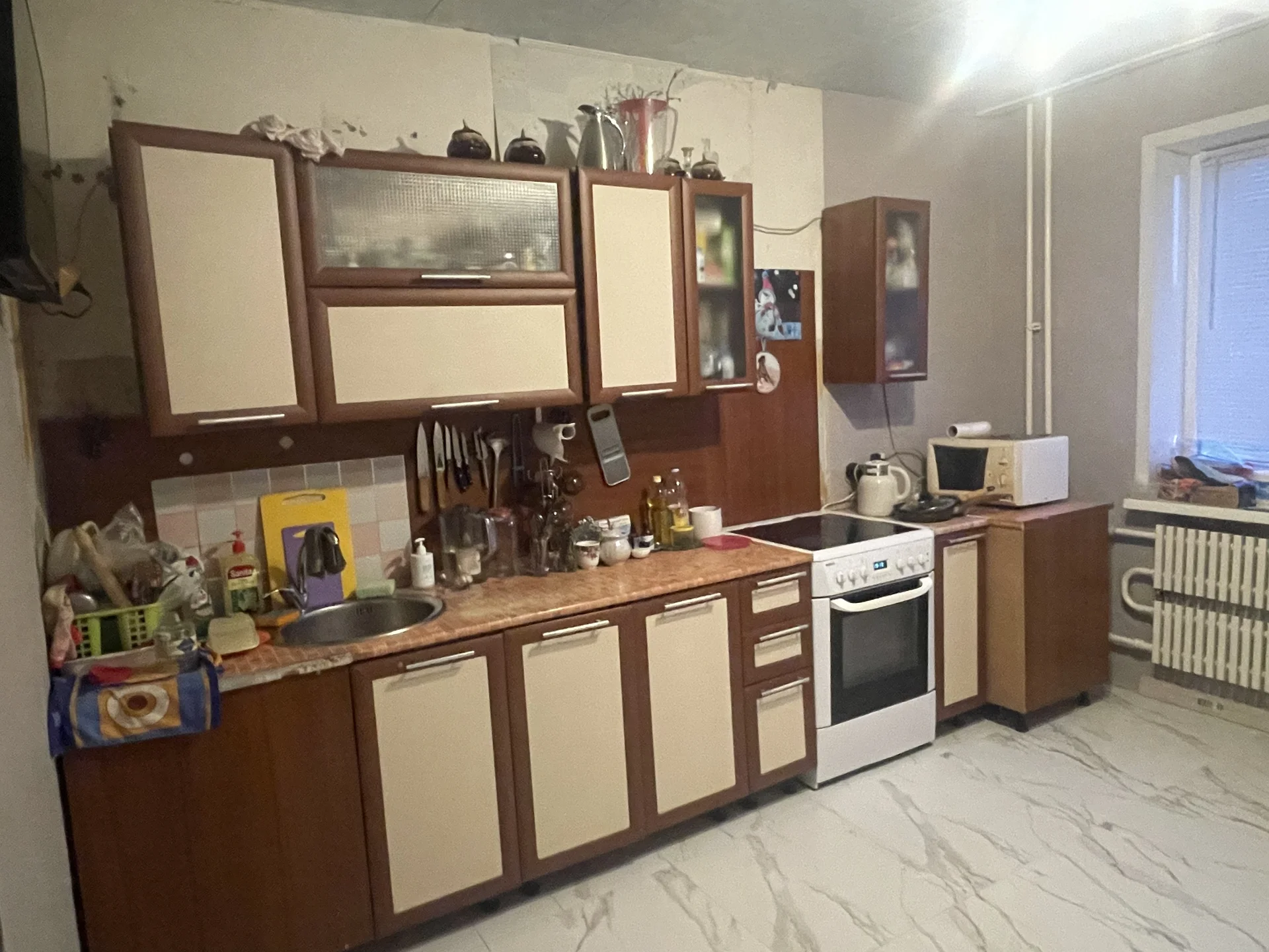 Кухонный гарнитур и плита стеклокерамика срочно - изображение 1