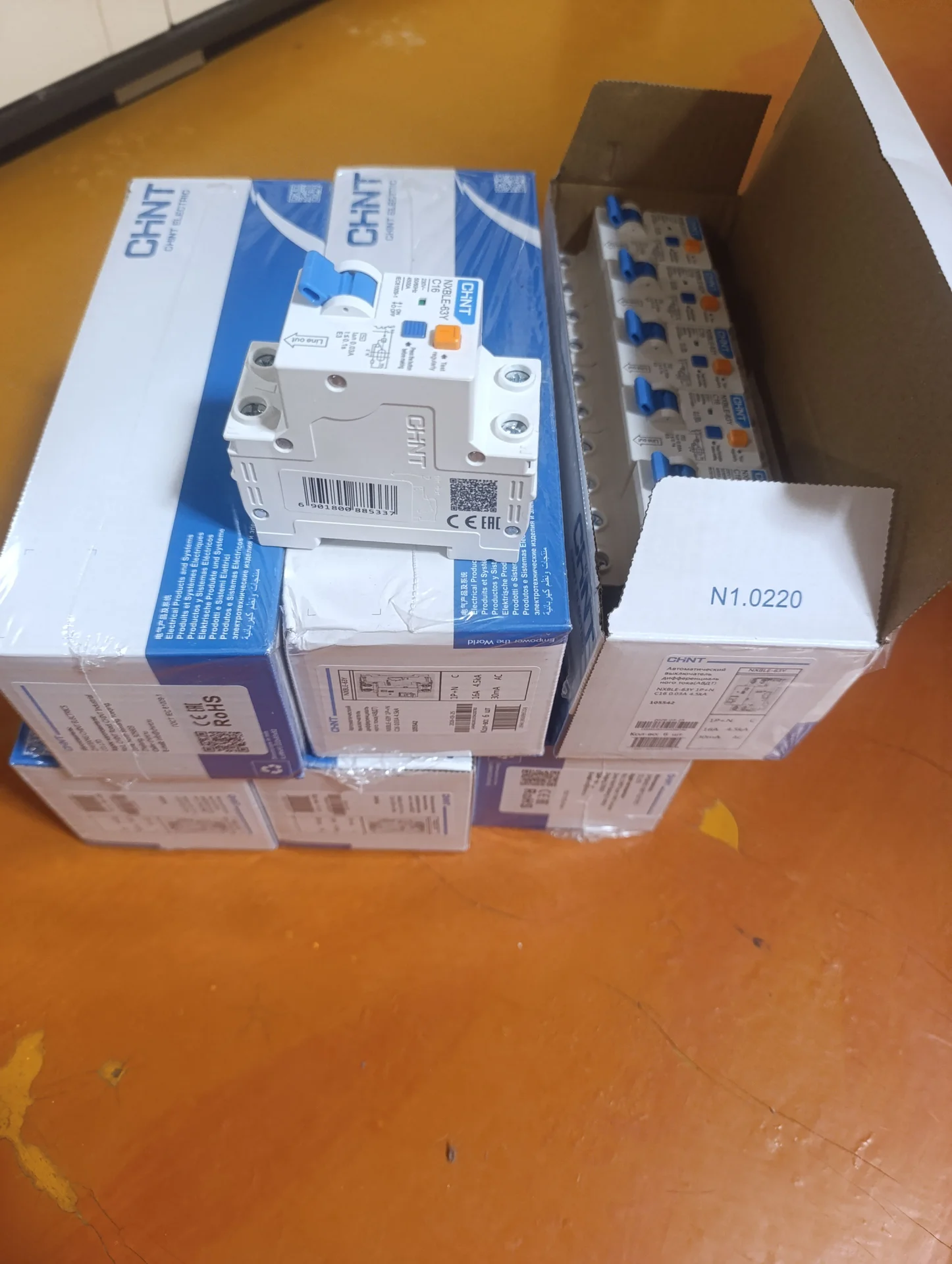 Дифференциальный автомат CHINT NXBLE -63Y 1P+N 16A - миниатюра 3