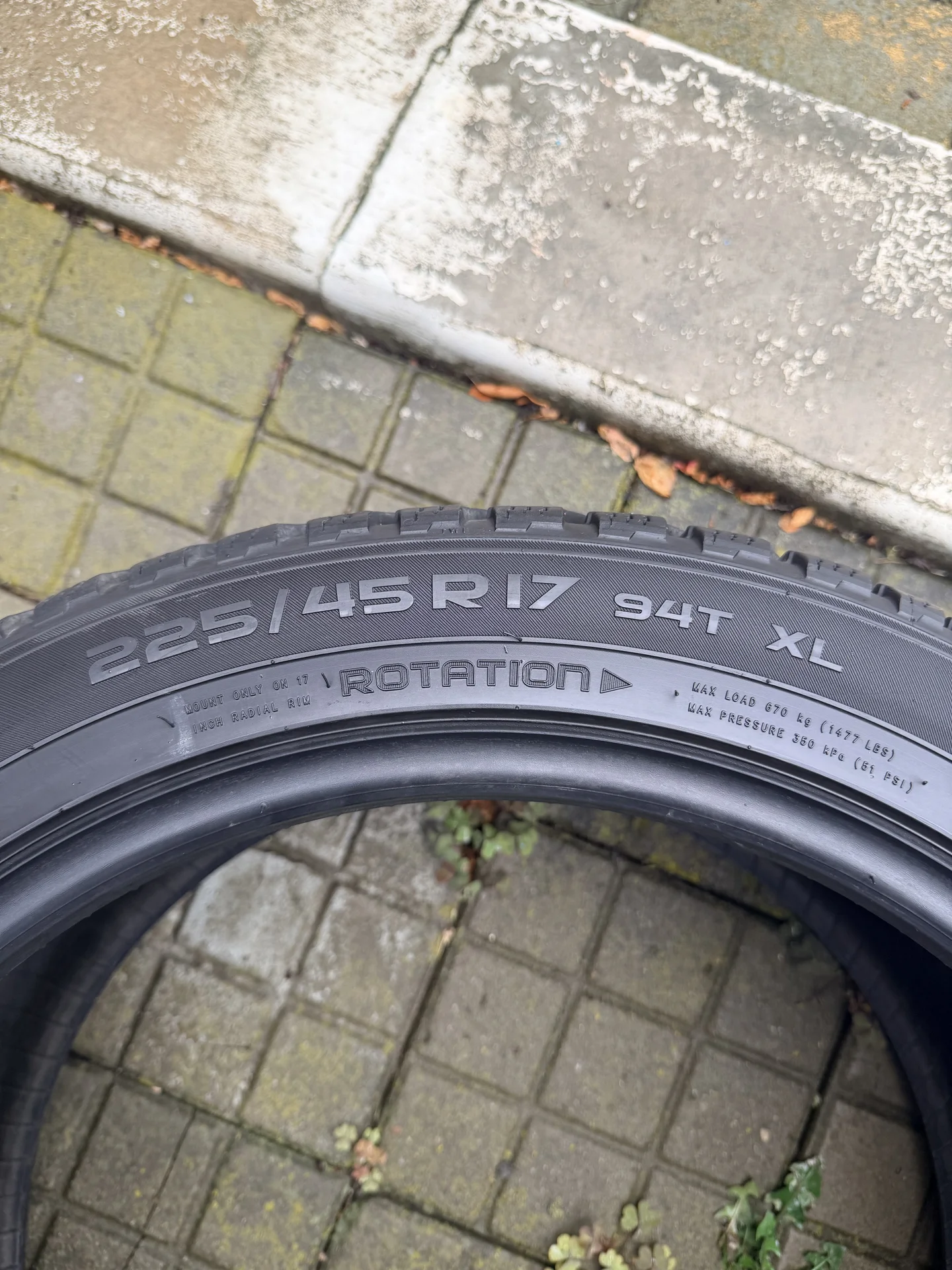 Шины зимние Nokian Hakkapeliitta 8 225/45 R17 - миниатюра 5