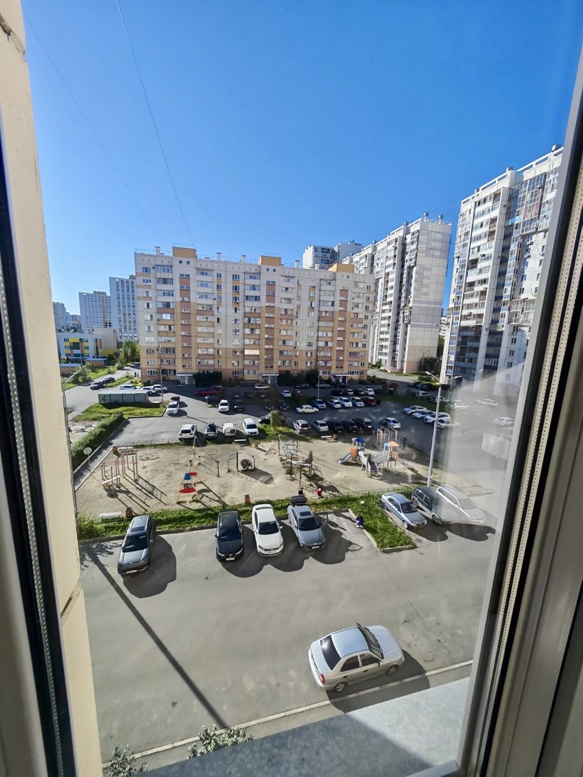 ПРОДАМ ОДНОКОМНАТНУЮ КВАРТИРУ СО ВСЕЙ МЕБЕЛЬЮ ЖК « - миниатюра 10