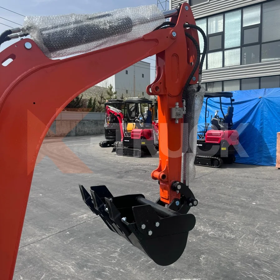 Мини - экскаватор HighTop 17 RUMM - Kubota D902 - миниатюра 6