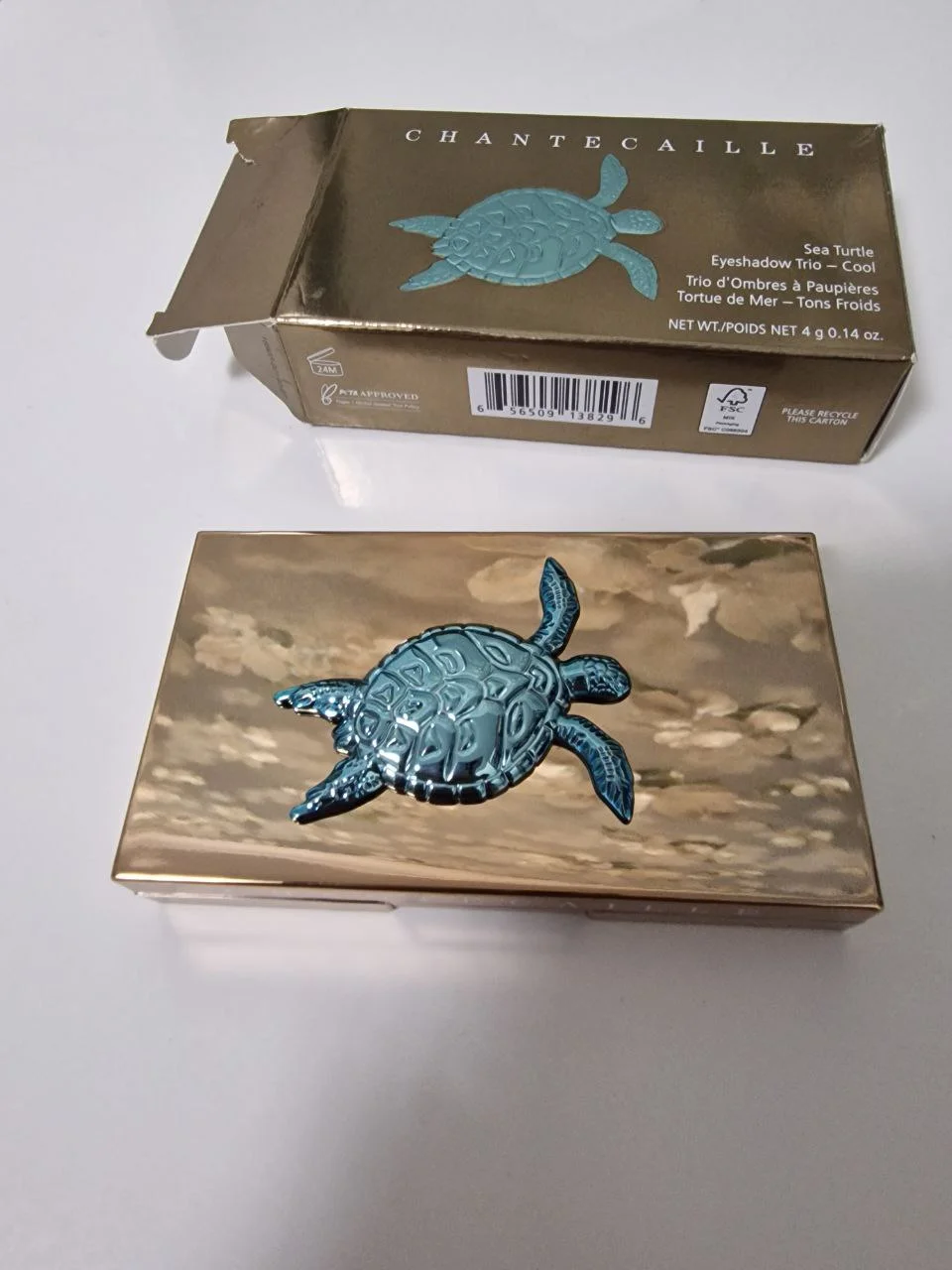 Chantecaille Sea Turtle Eye Shadow Trio - миниатюра 2