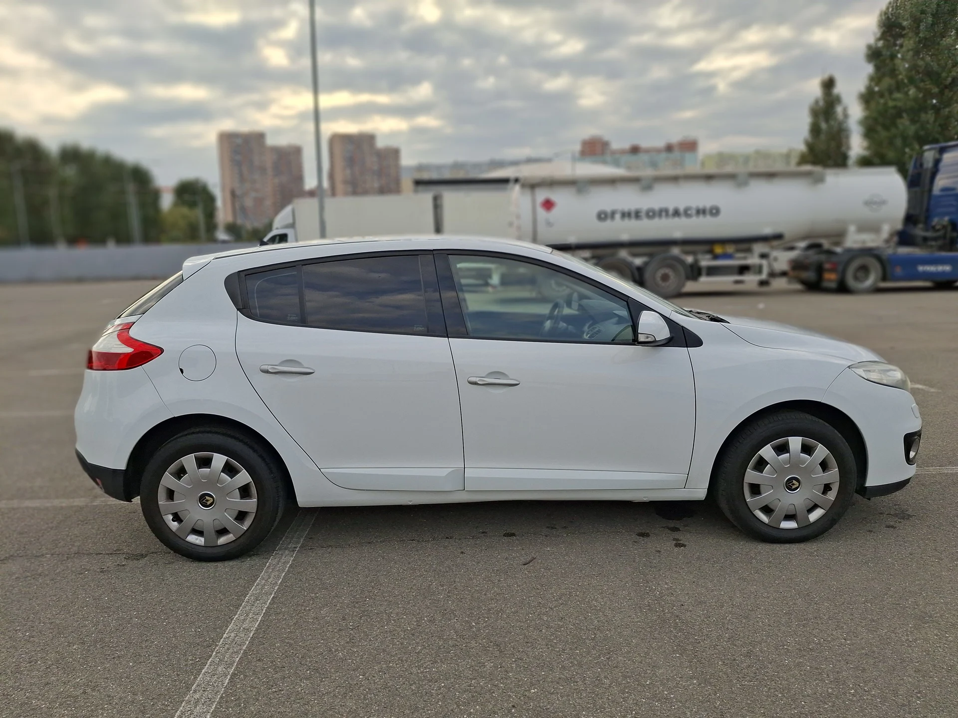 Renault Megane III 2012г 2л. АКПП - миниатюра 5