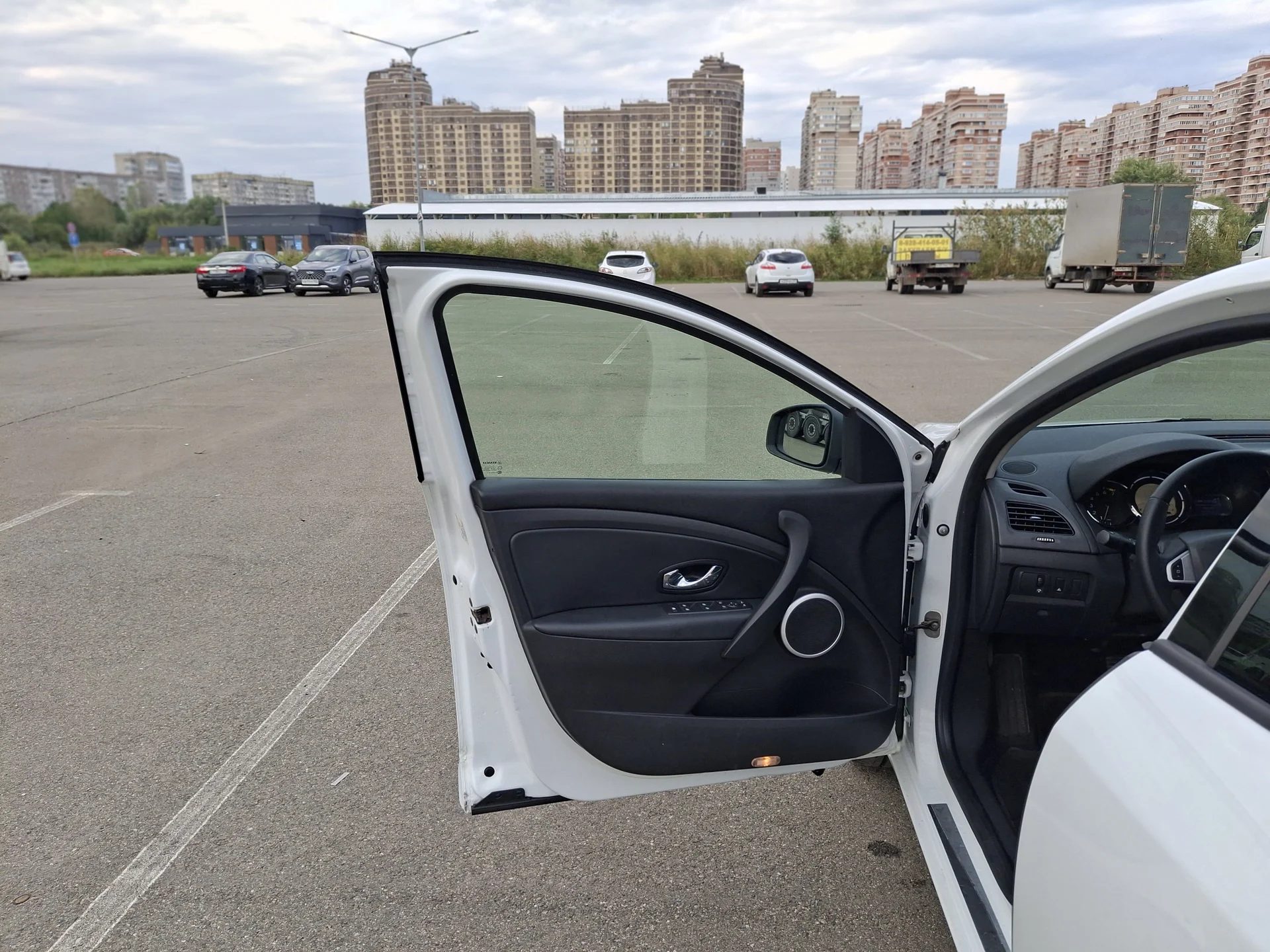 Renault Megane III 2012г 2л. АКПП - миниатюра 16