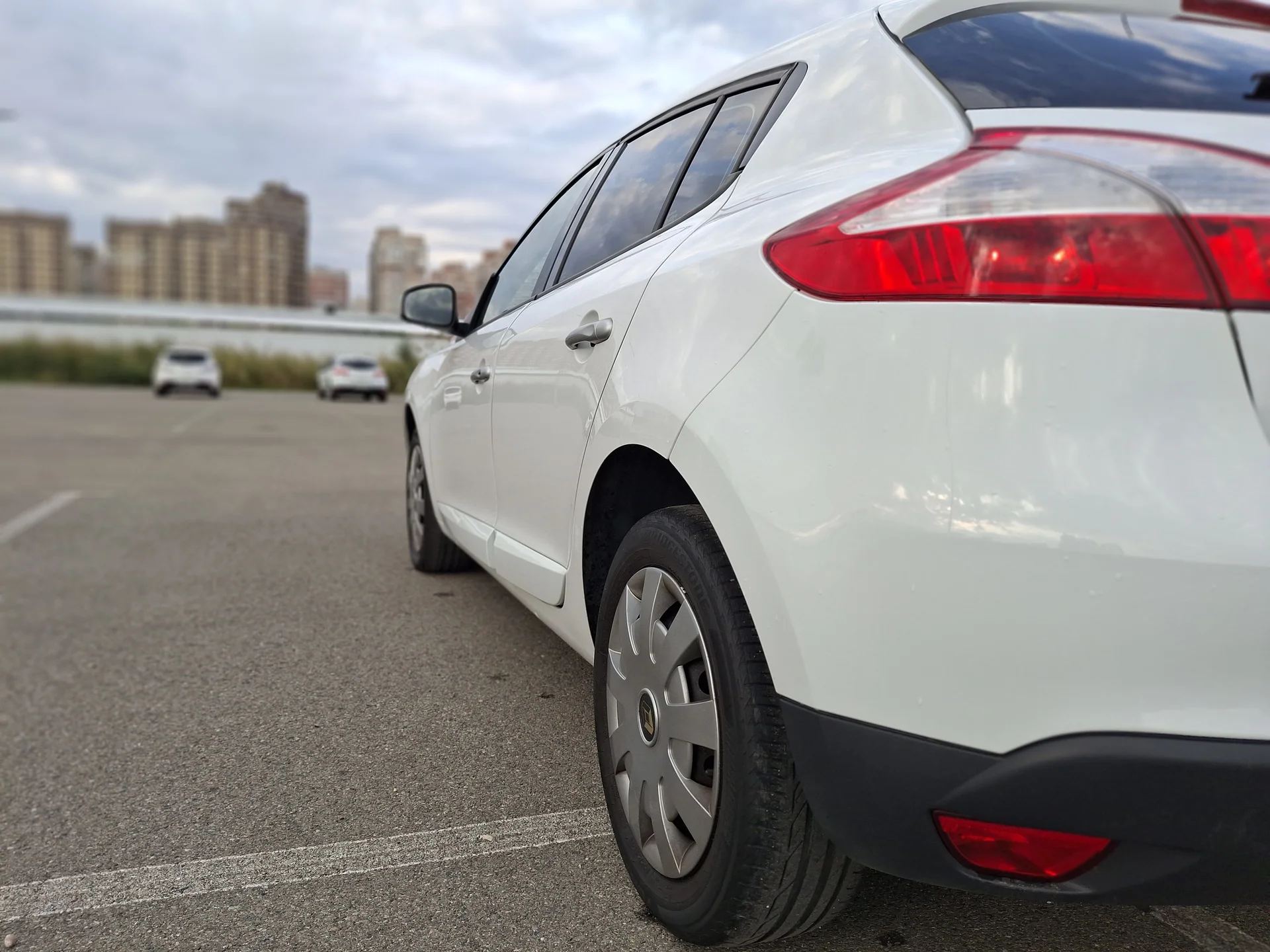 Renault Megane III 2012г 2л. АКПП - миниатюра 41