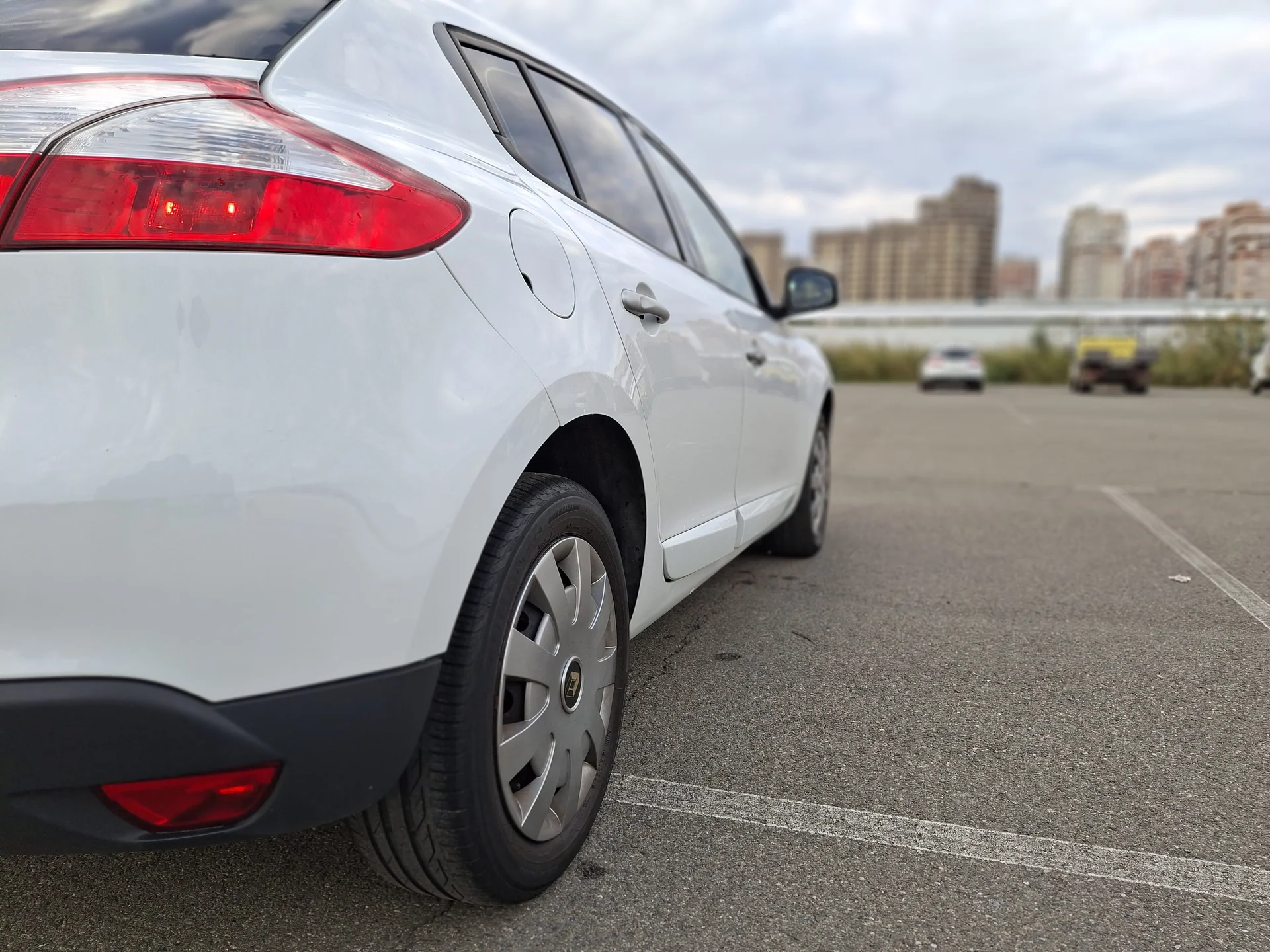 Renault Megane III 2012г 2л. АКПП - миниатюра 48