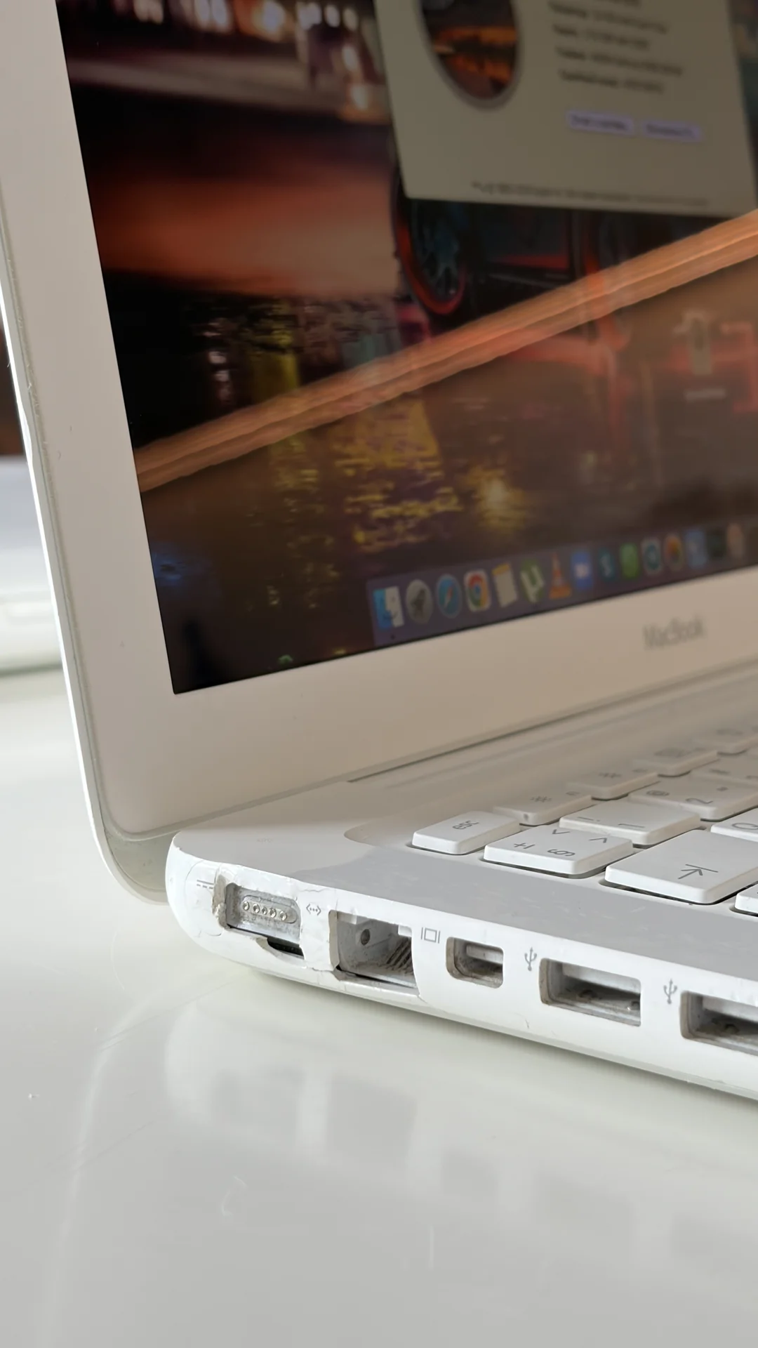 MacBook 13 2010 a1342 оригинал - миниатюра 4