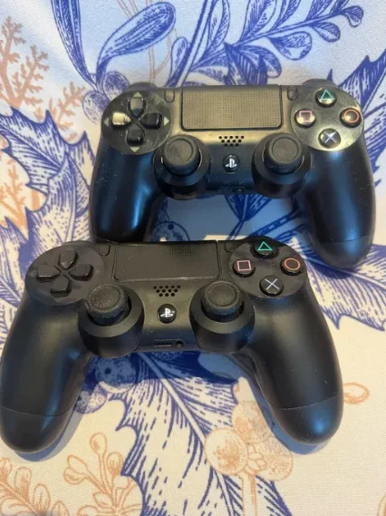 Приставка Playstation 4 - миниатюра 6