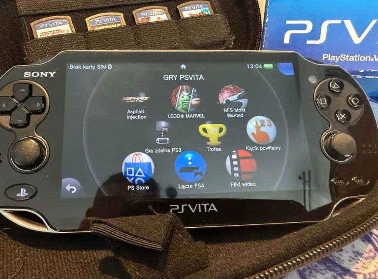 Приставка Sony Playstation Vita - изображение 1