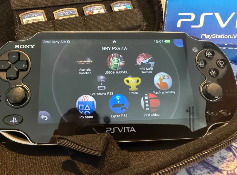 Приставка Sony Playstation Vita - миниатюра 2