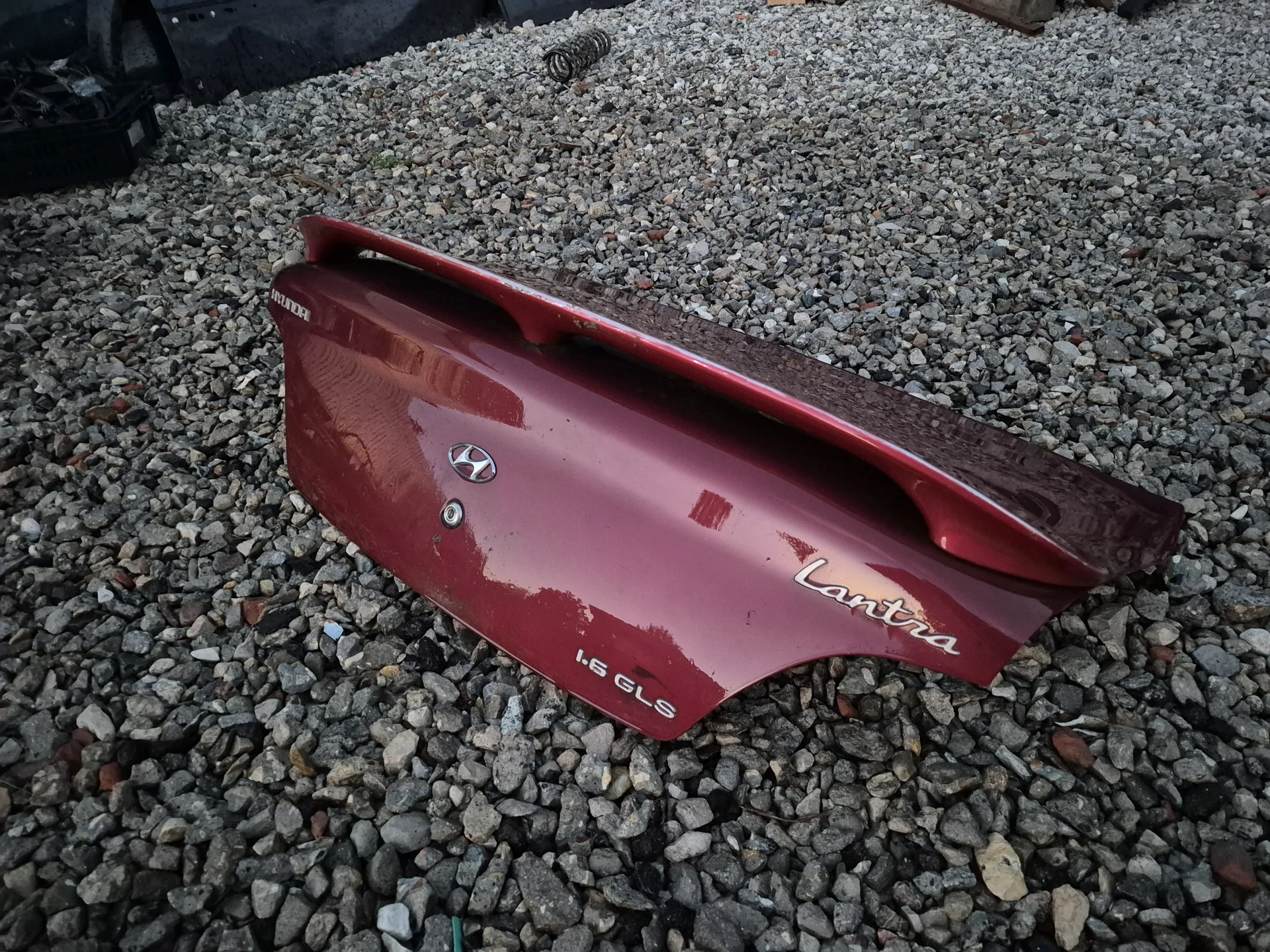 Крышка багажника Hyundai Elantra 2 поколение - миниатюра 3
