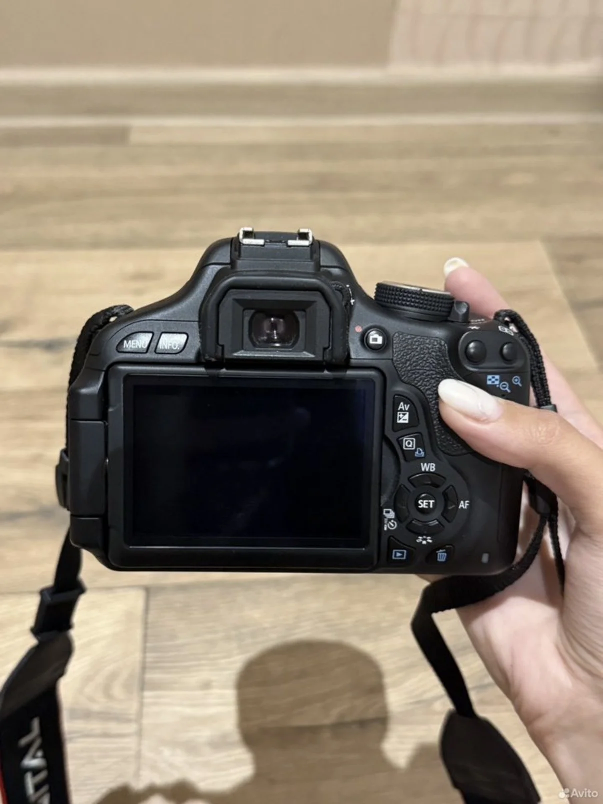 Canon 600D body - миниатюра 2