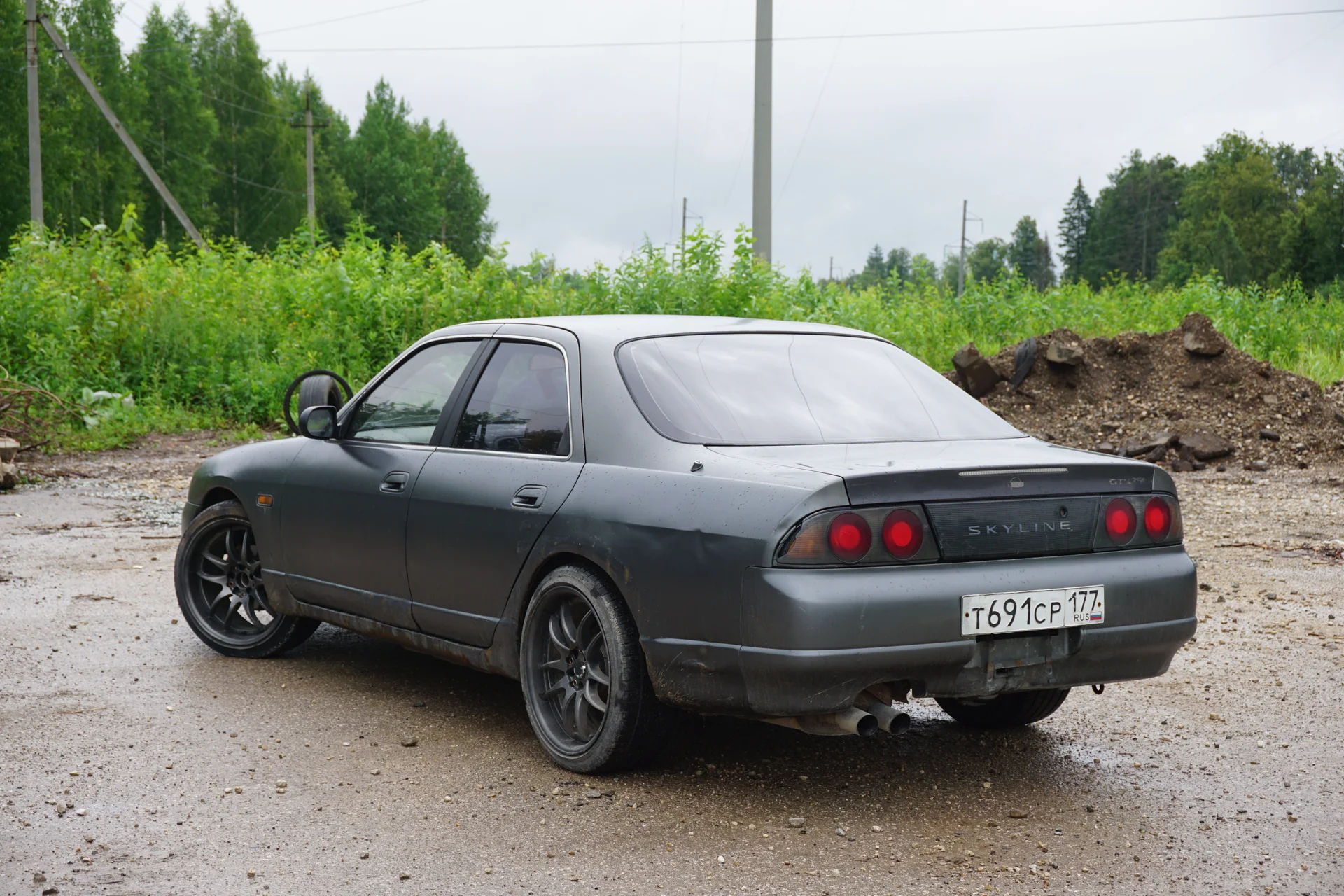 Nissan Skyline HR33 - миниатюра 3