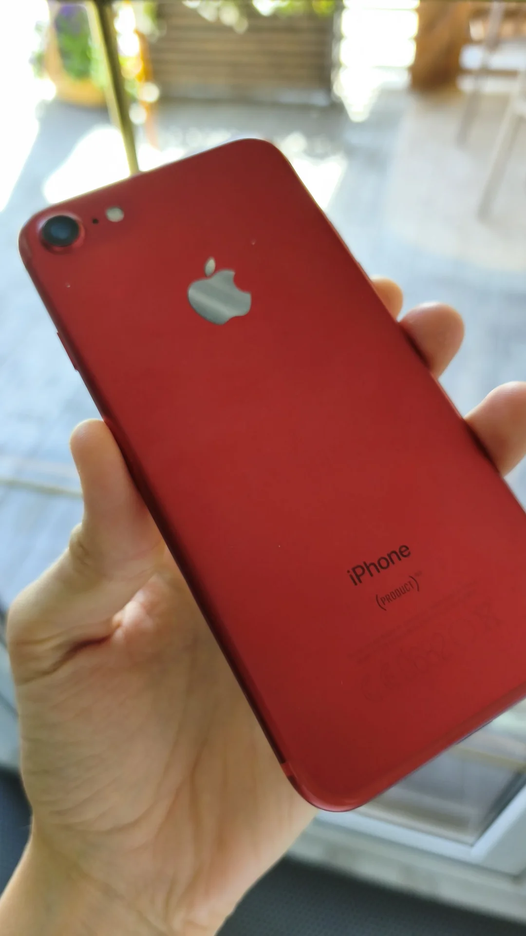Apple iPhone 7 (PRODUCT)RED - миниатюра 2