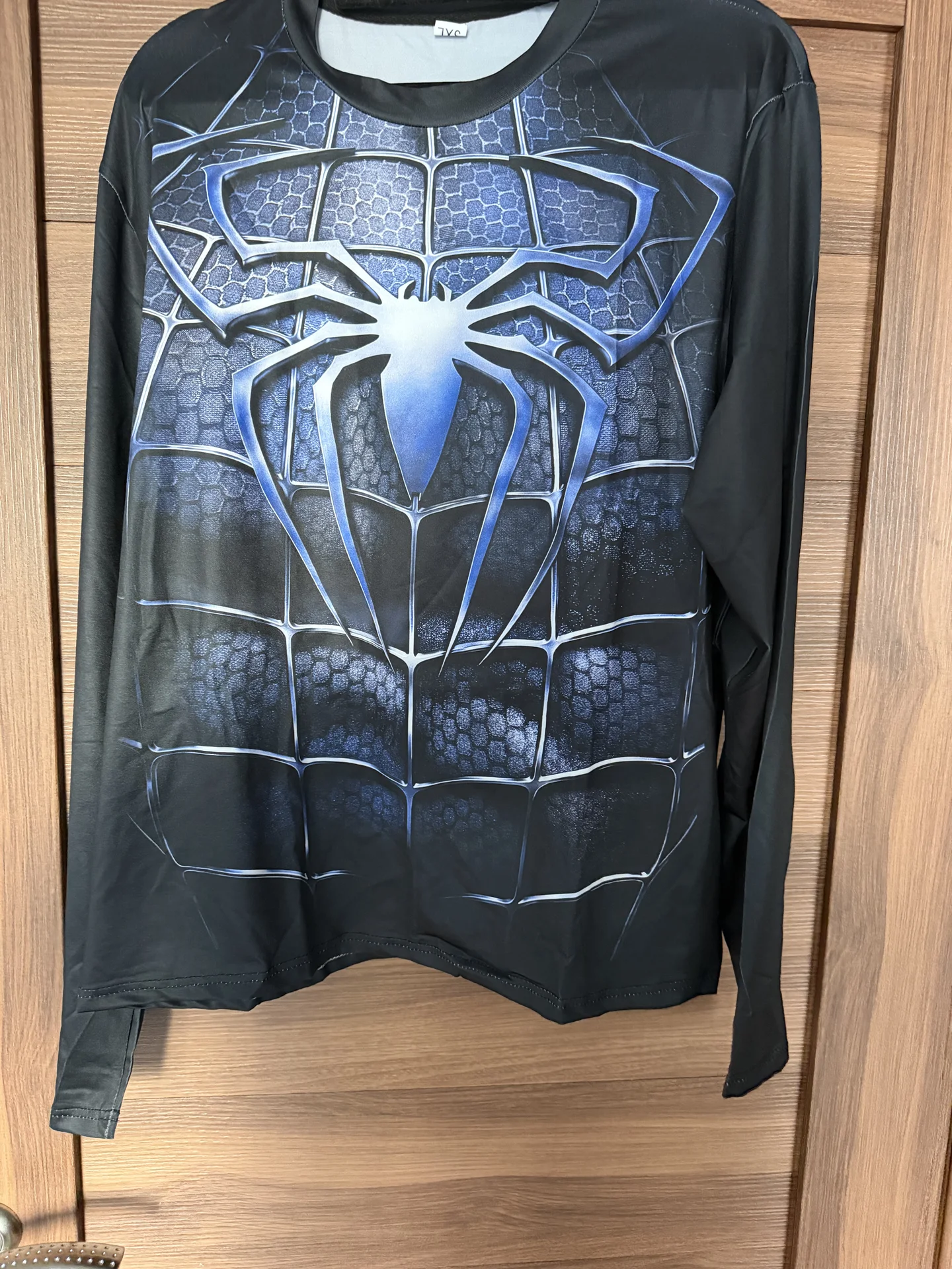 Рашгарды с логотипом Marvel