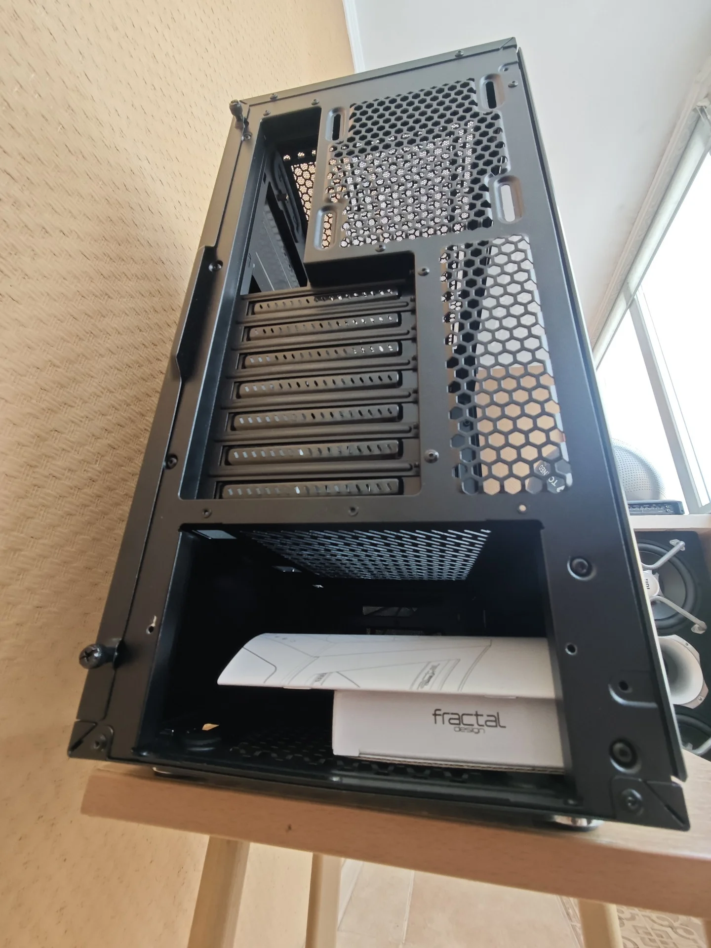 Корпус Fractal Meshify C - миниатюра 6