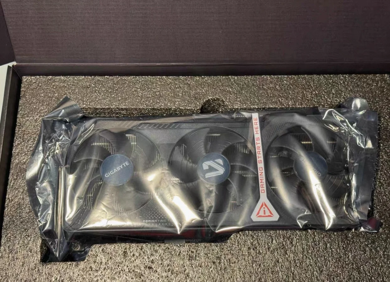 RX9070XT GAMING OC 16G - миниатюра 2