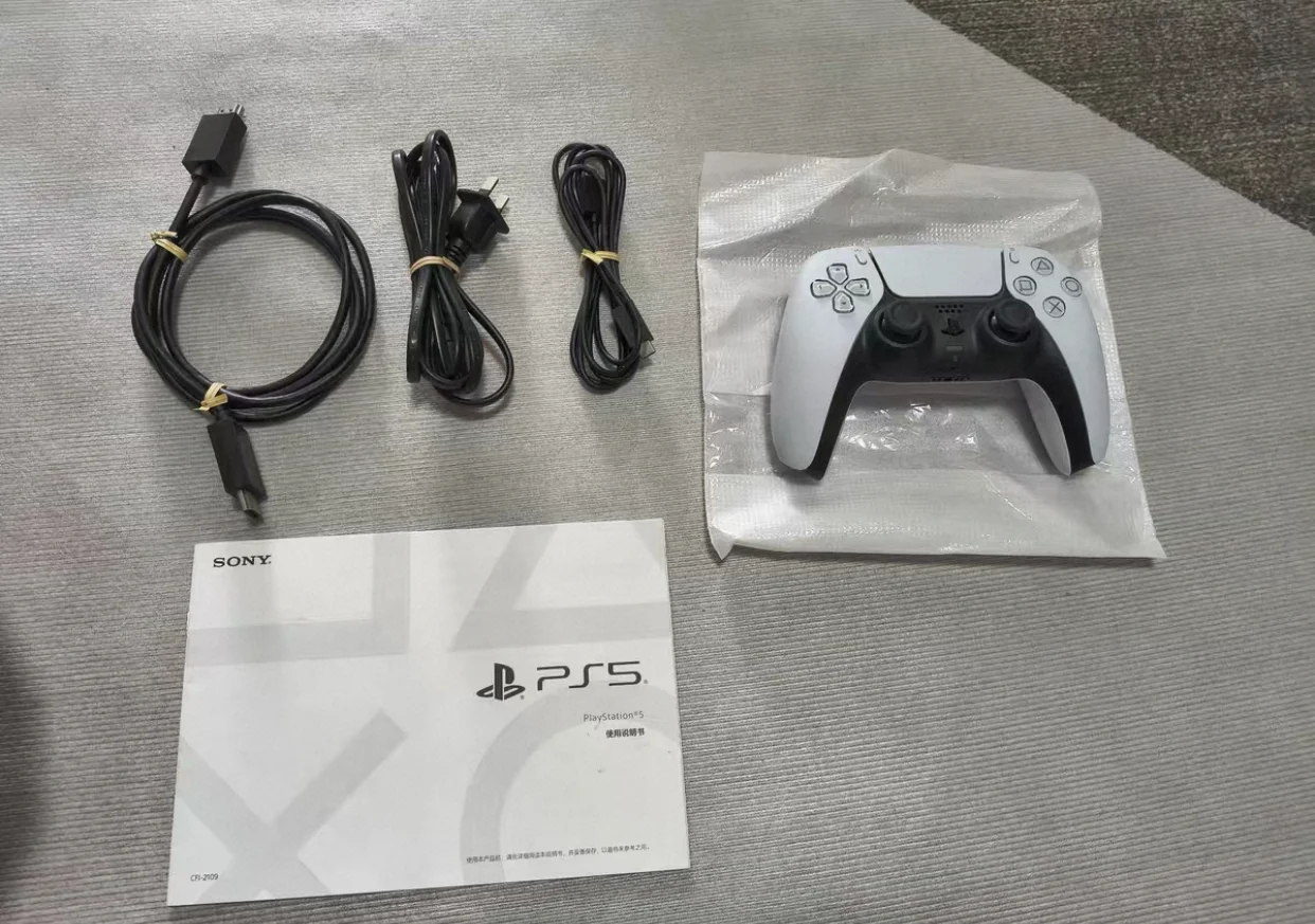 PlayStation 5 Slim/pro - миниатюра 2
