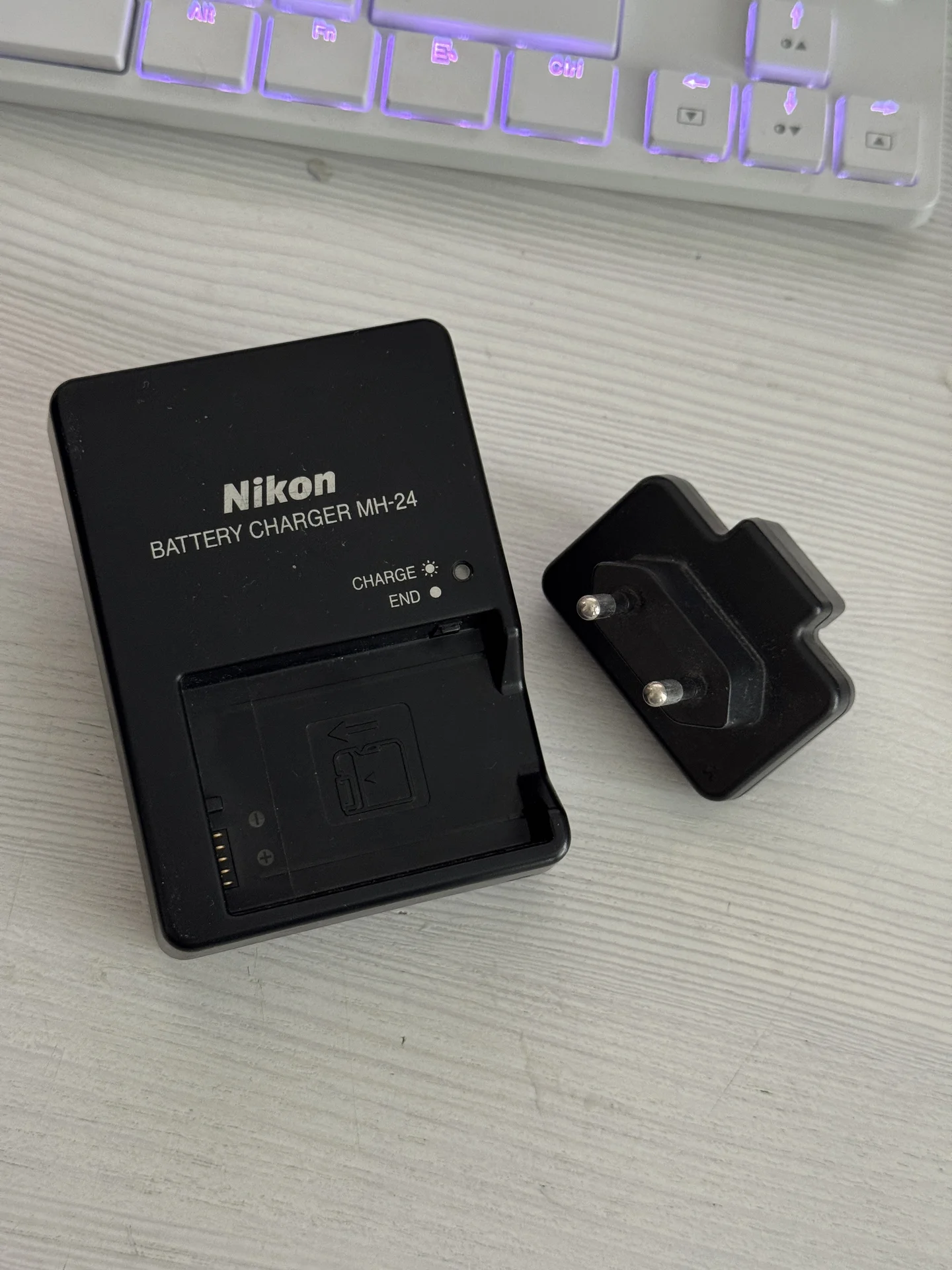 Зеркальный фотоаппарат Nikon D5200 + 18-105mm VR - миниатюра 9