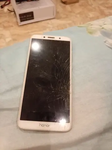 Телефон