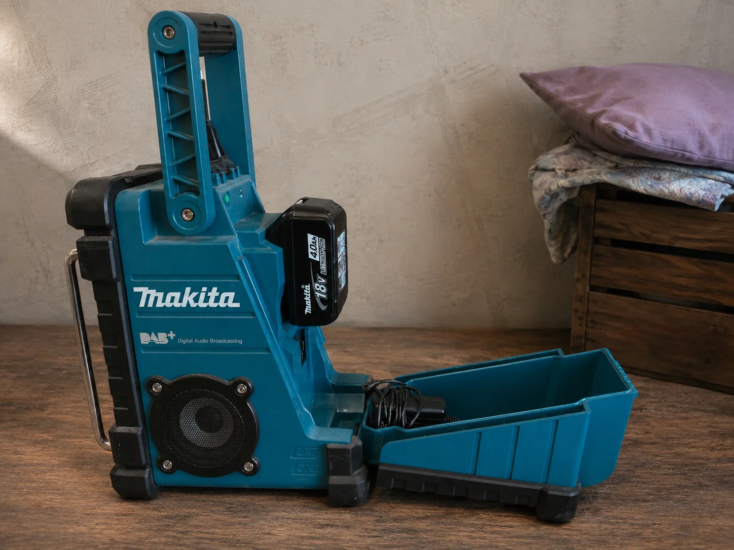 Строительное радио Makita - миниатюра 2