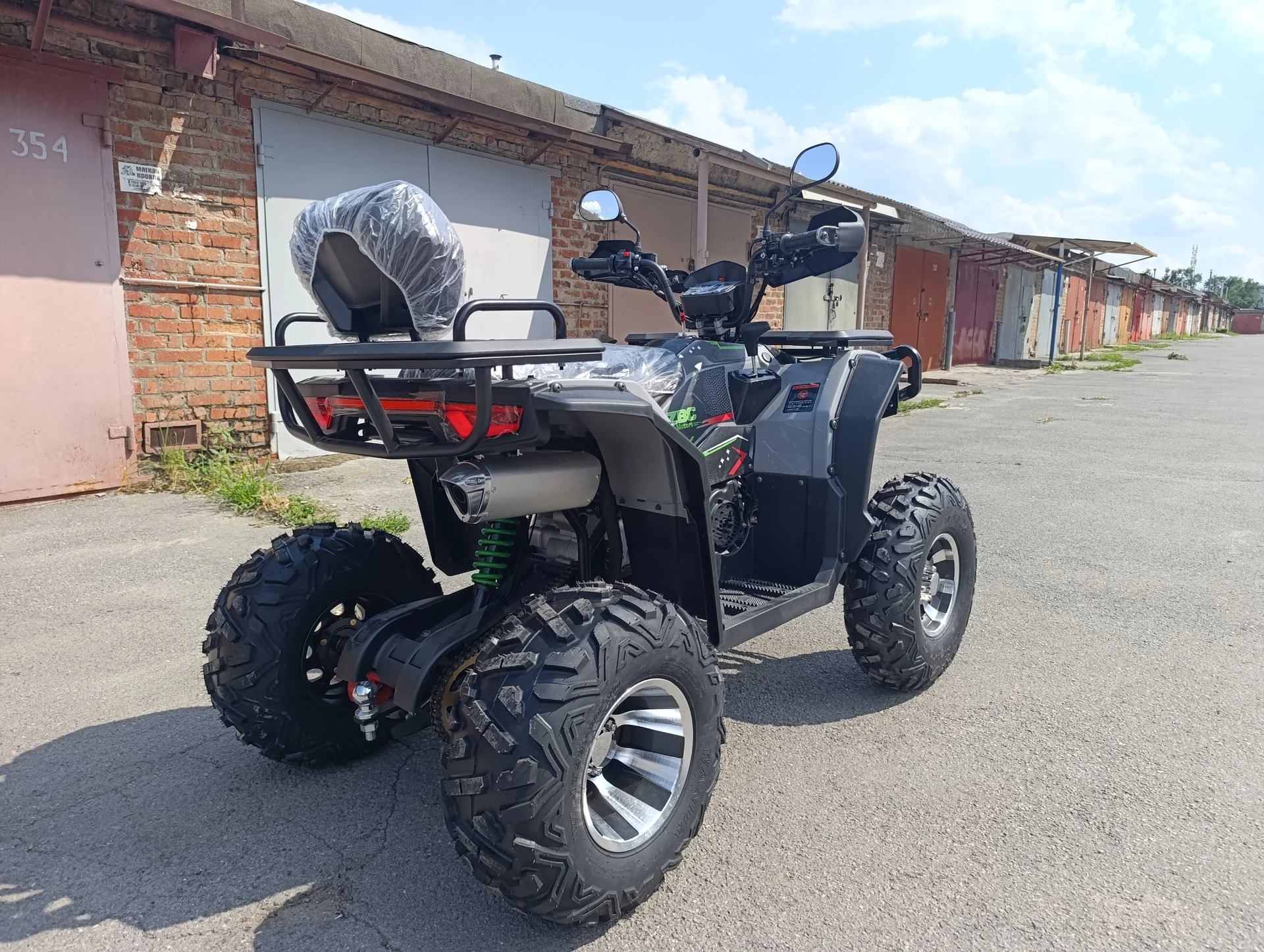 Квадроцикл ZBC 200см³ - миниатюра 8