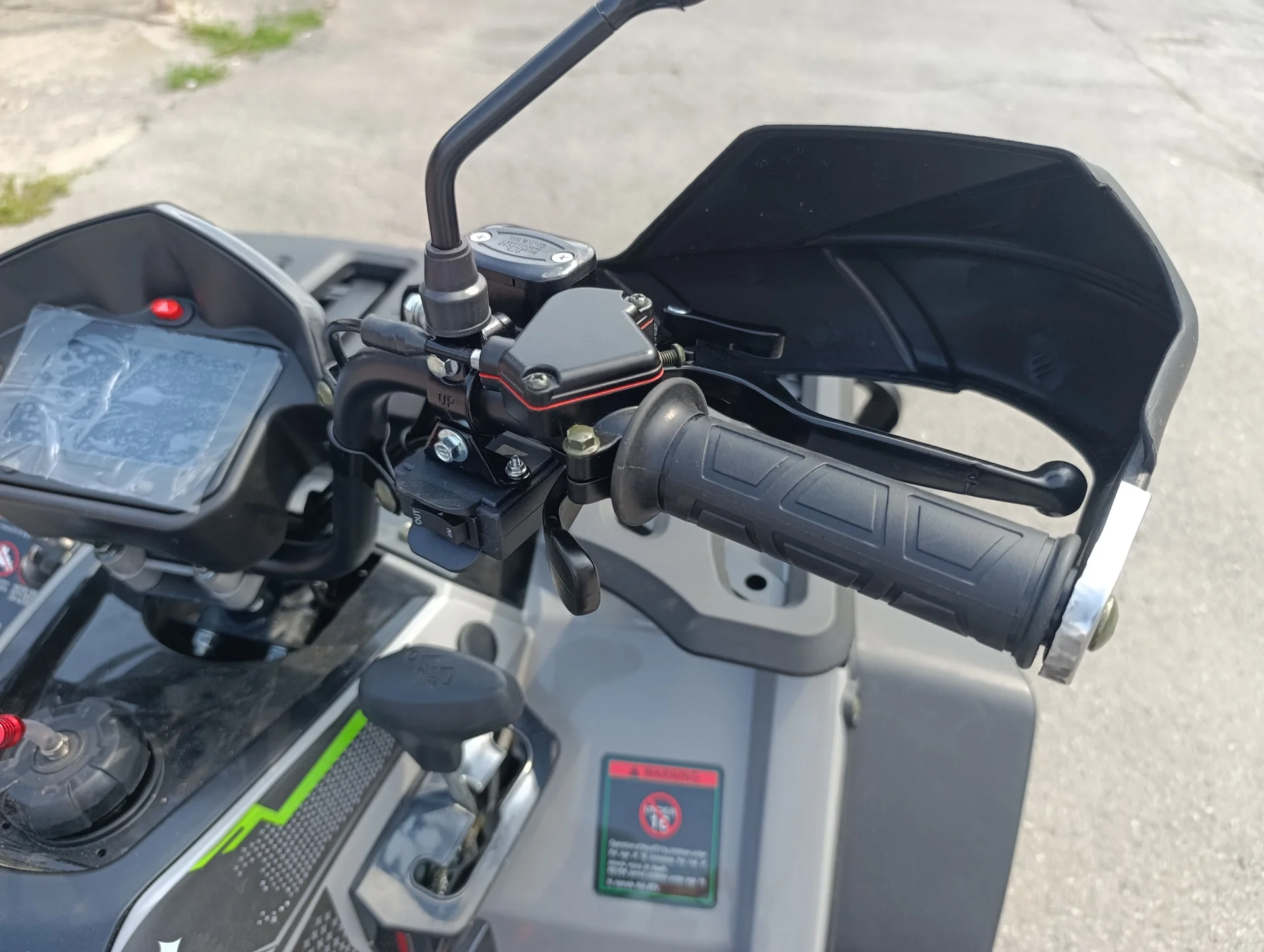 Квадроцикл ZBC 200см³ - миниатюра 15