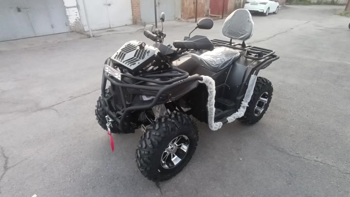 Квадроцикл ATV 400см³ 4х4 - видео 2
