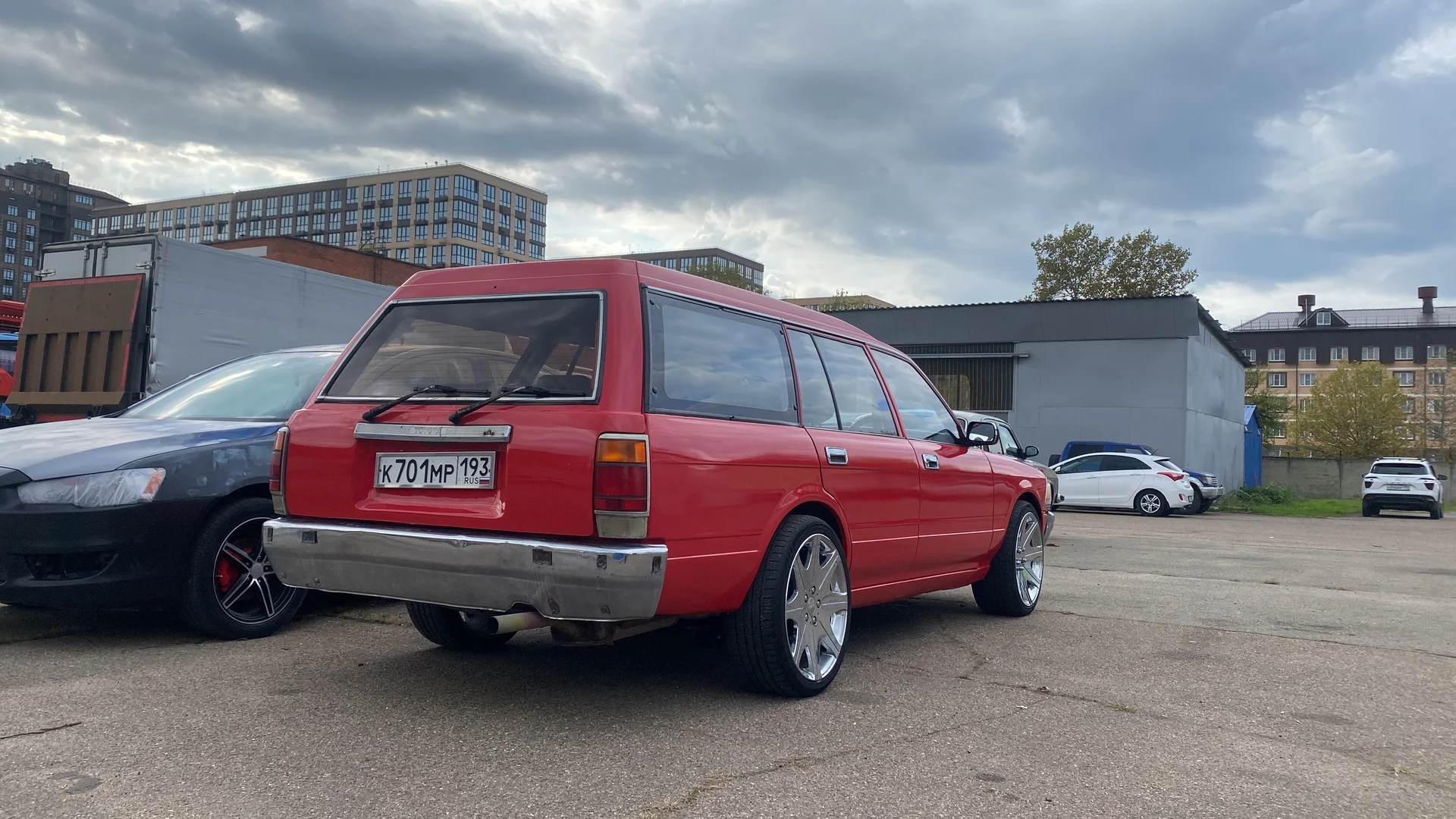 toyota crown gs 130 - миниатюра 6