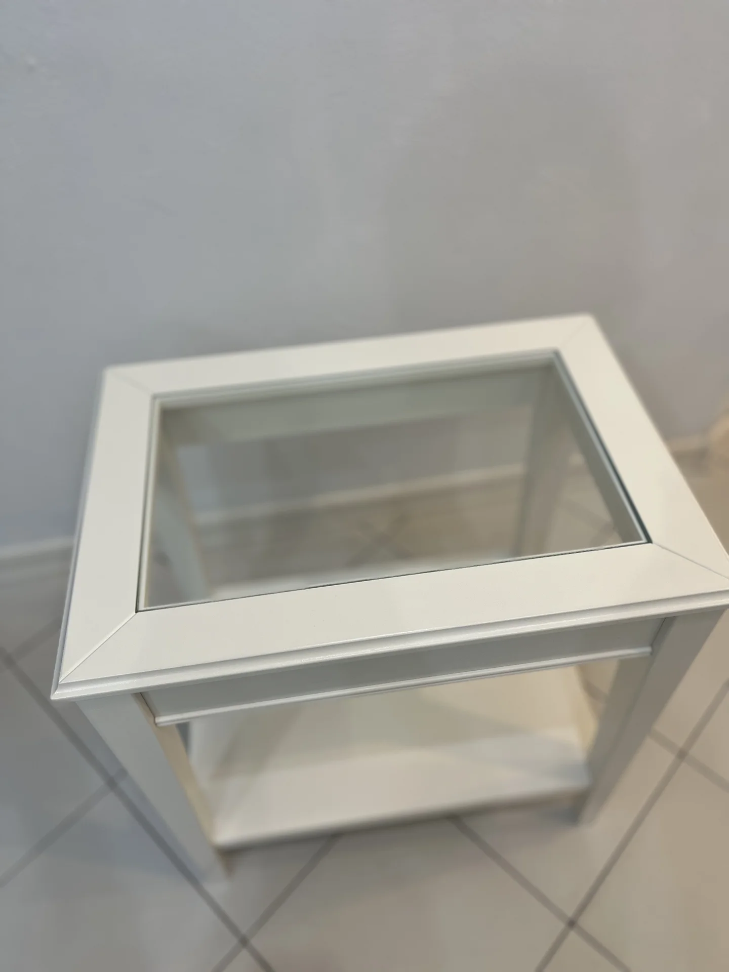 стол Икеа (IKEA) журнальный Лиаторп (LIATORP)