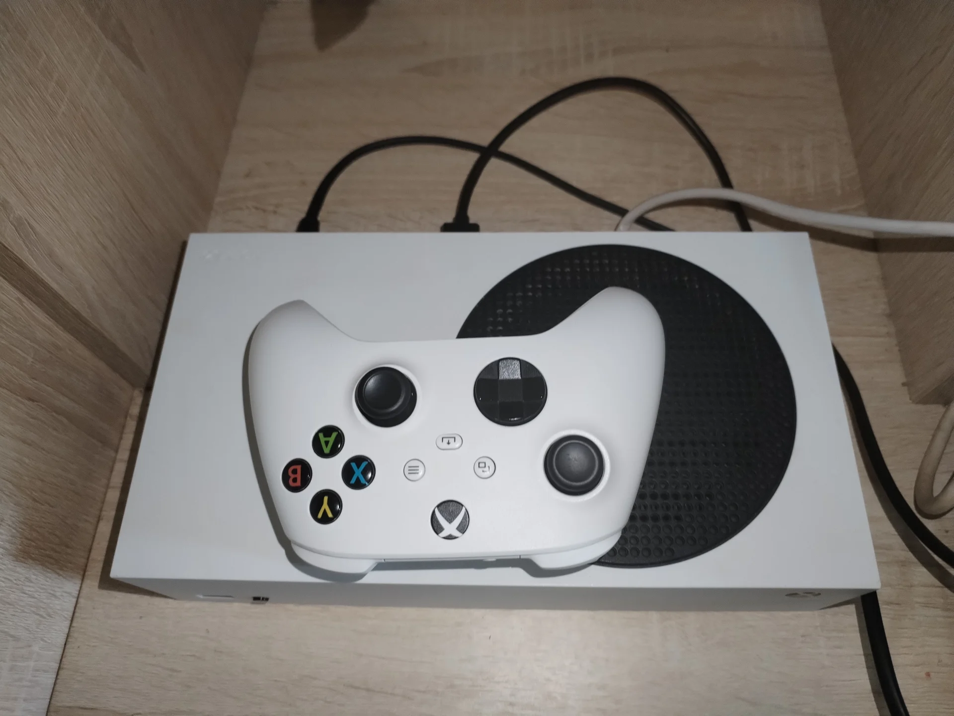 xbox series s - миниатюра 2
