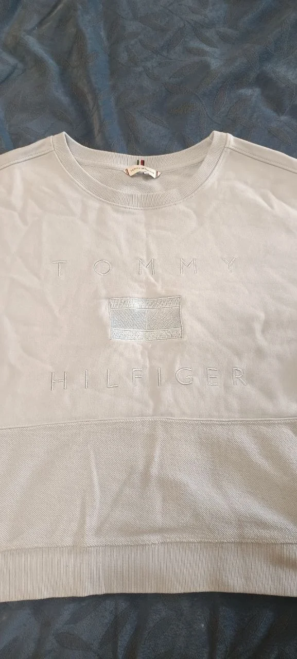 Женский свитшот Tommy Hilfiger - миниатюра 3