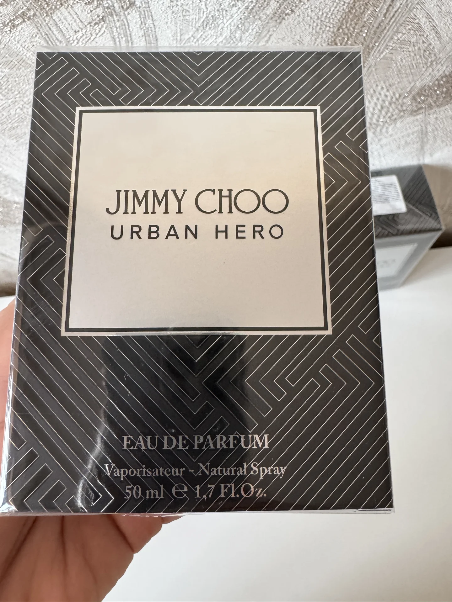 Jimmy choo Urban Hero Парфюмерная вода 50 мл - миниатюра 2