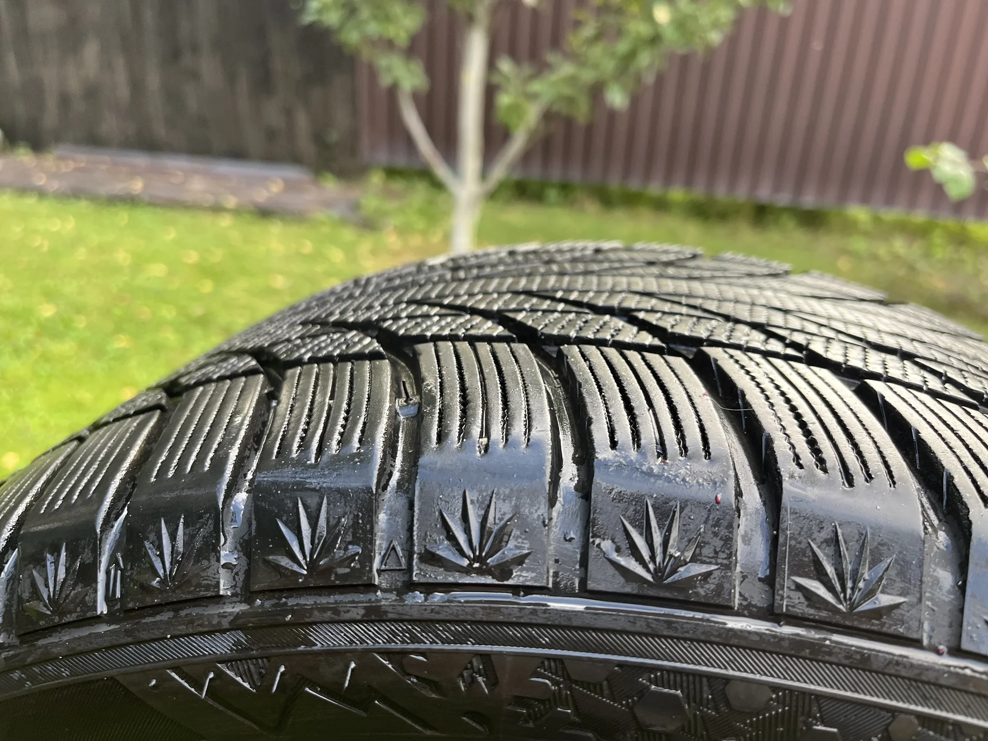 Kumho WinterCraft Ice wi51 245/40 R19 - миниатюра 7