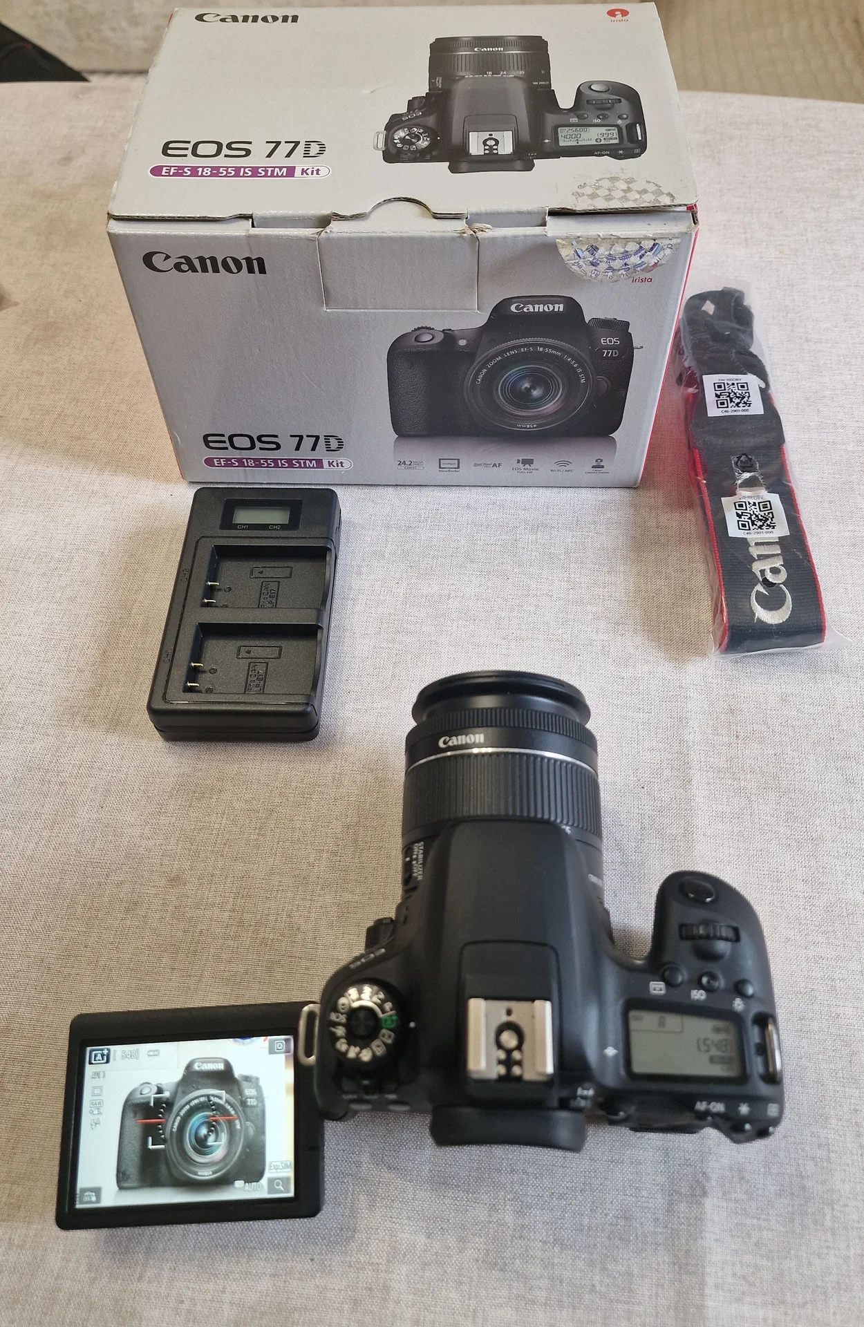 Зеркальный фотоаппарат Canon EOS77D - миниатюра 5