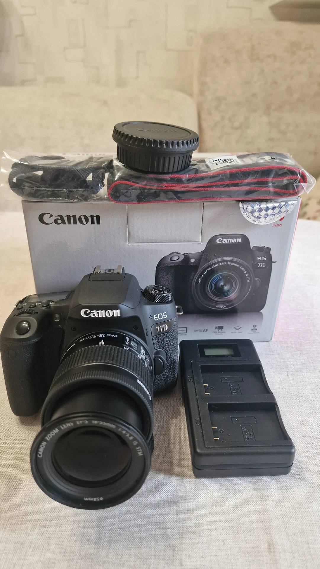 Зеркальный фотоаппарат Canon EOS77D - миниатюра 7