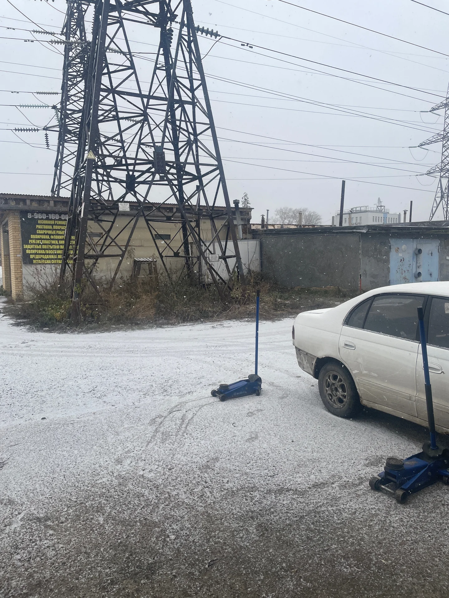 toyota corona - миниатюра 9