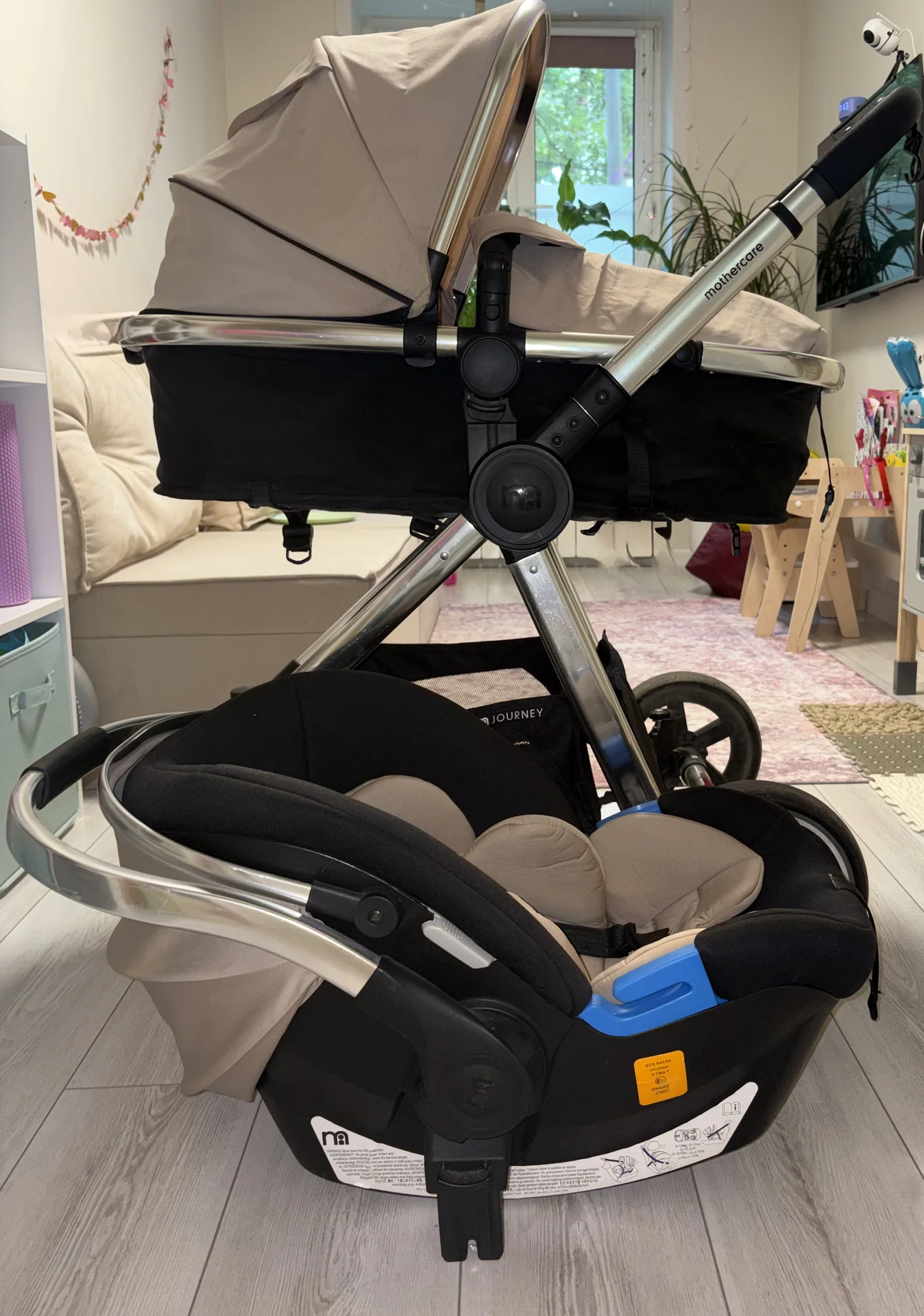 Детская коляска 3в1 Mothercare - миниатюра 2