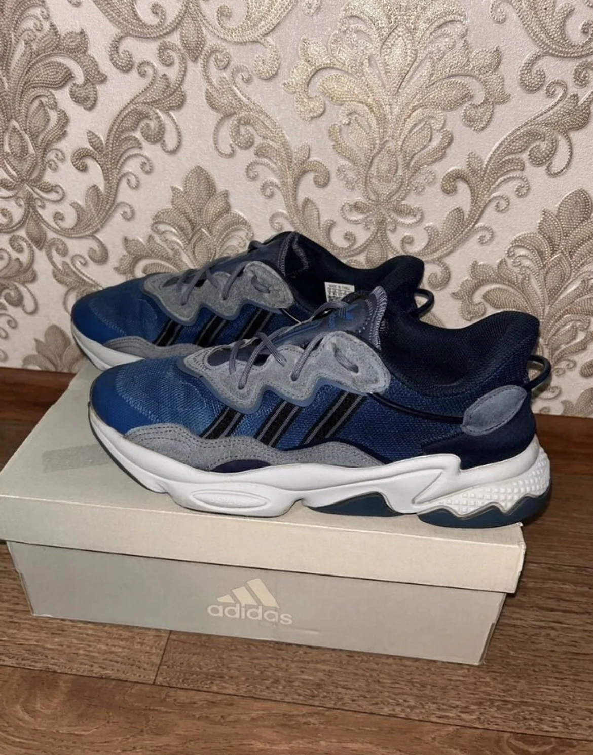 кроссовки adidas originals ozweego - изображение 1