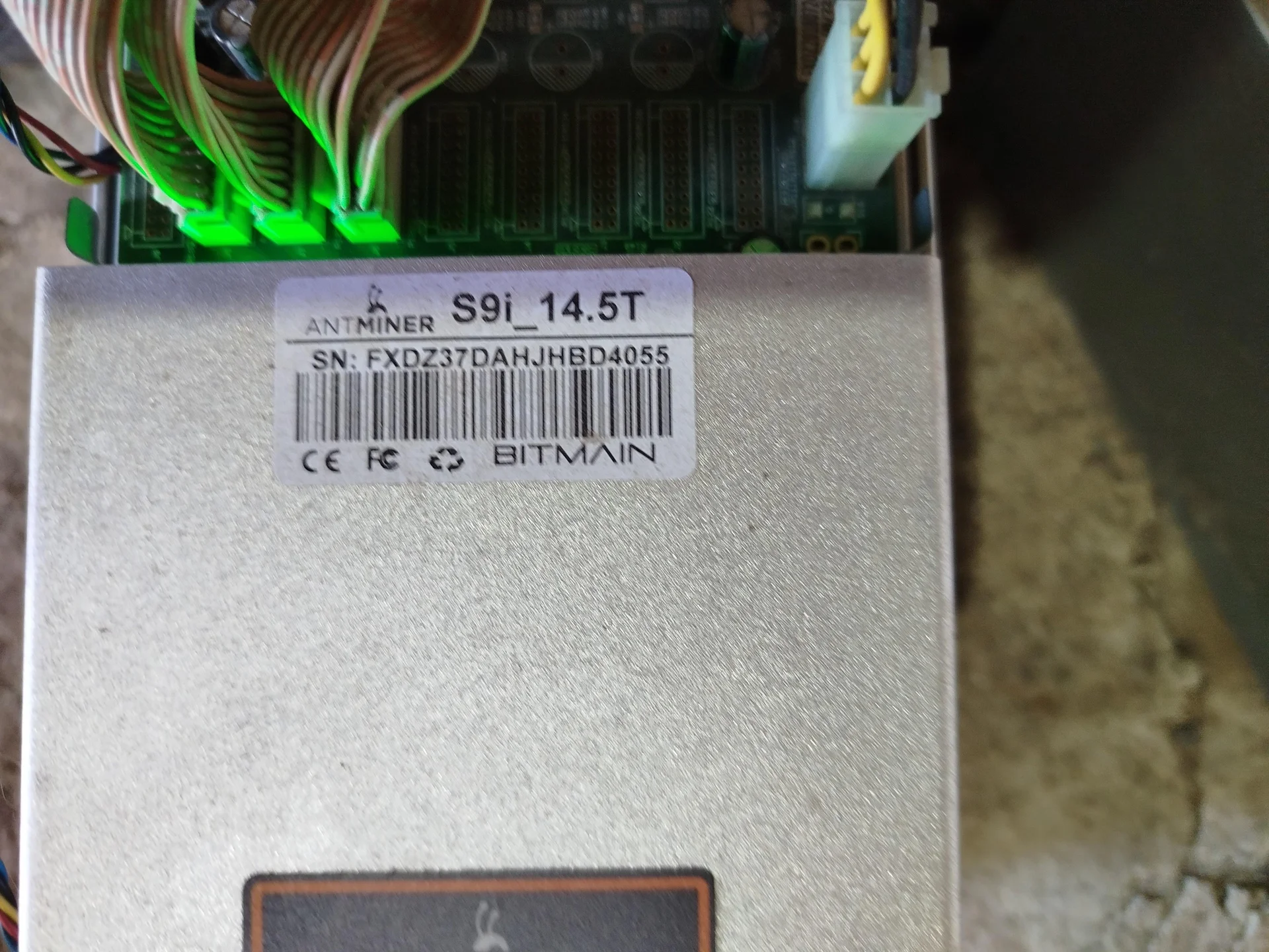Antminer S9i - миниатюра 2