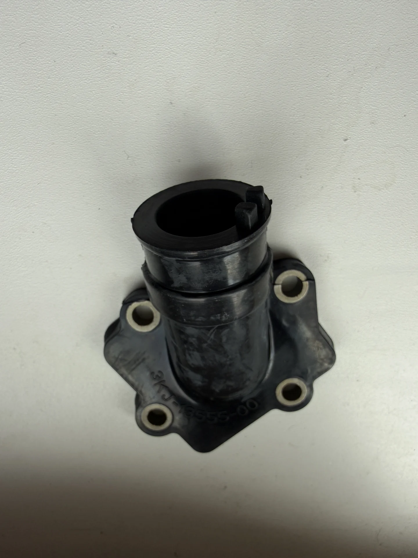 Впускной коллектор карбюратора 3KJ-13555-00 - миниатюра 2