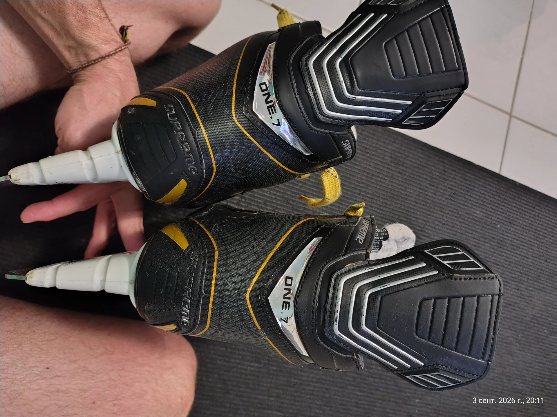 Хоккейные коньки Bauer Supreme One.7 Sr / Размер 1 - миниатюра 2