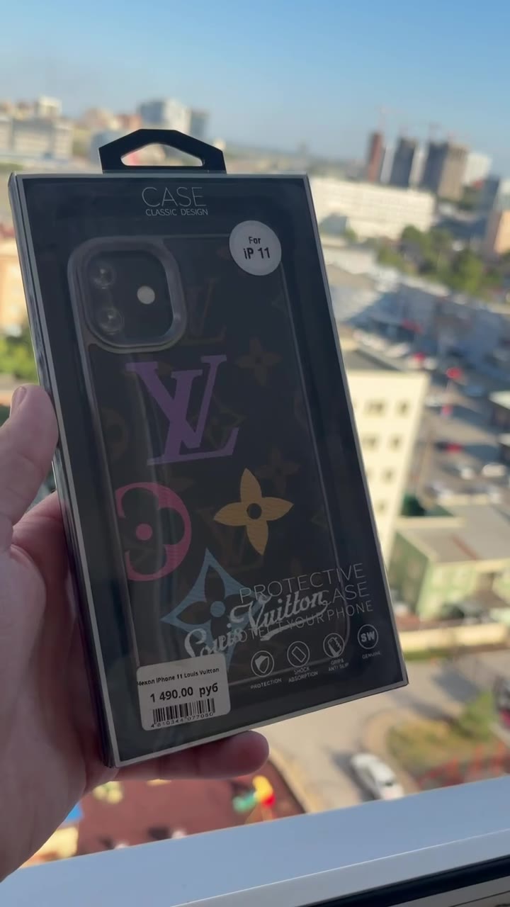 Чехол на iPhone 11 Louis Vuitton - видео 3