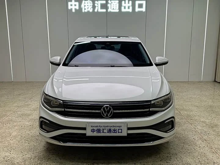 Volkswagen Bora - миниатюра 2