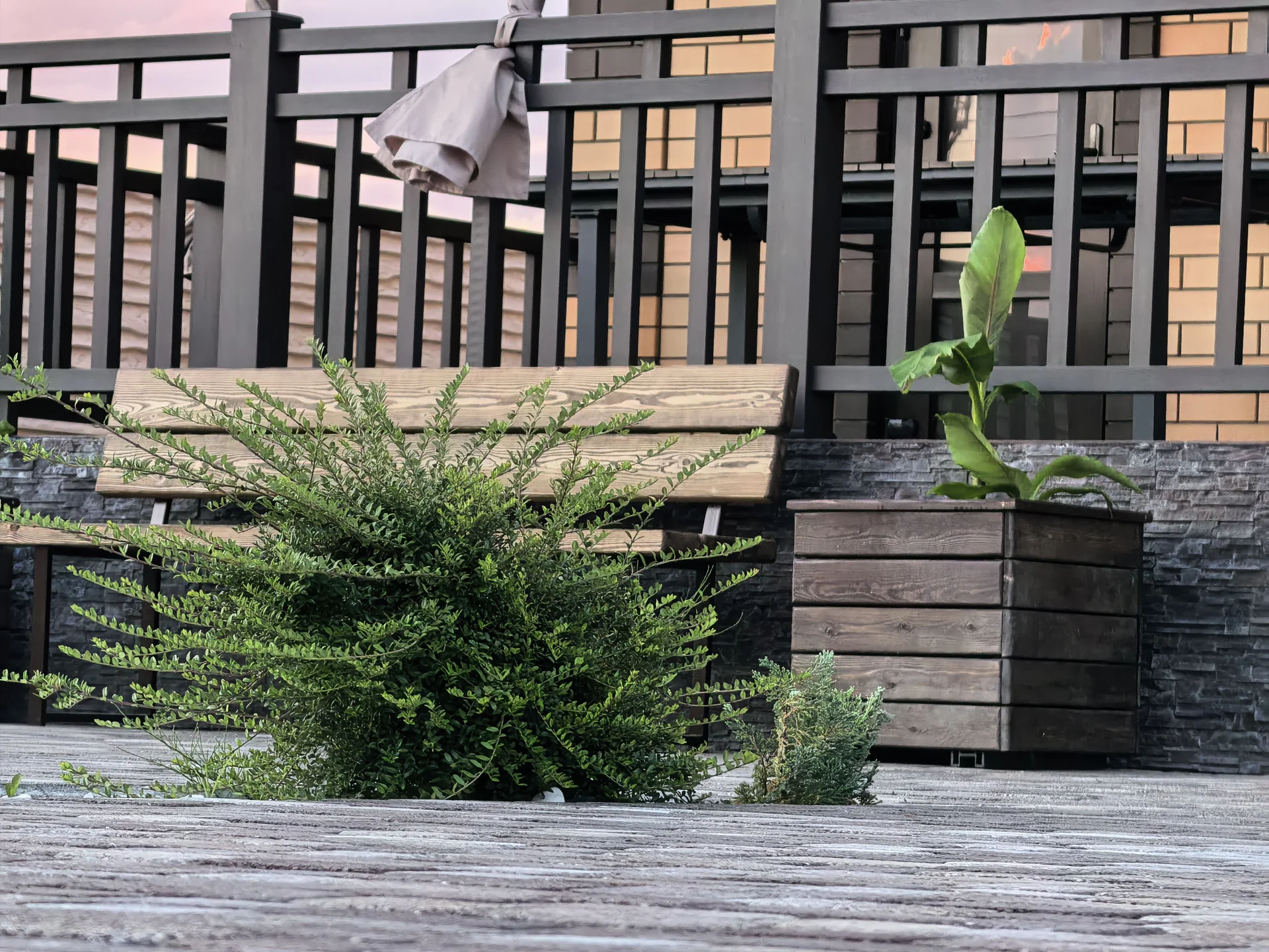 Family House - миниатюра 33