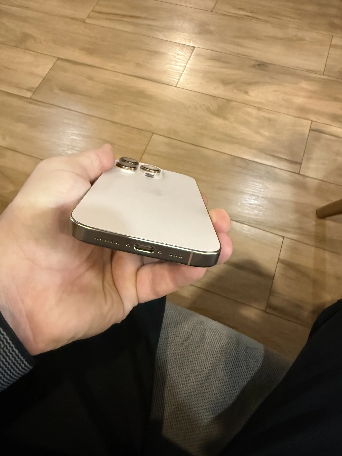 iphone 16 pro - миниатюра 3