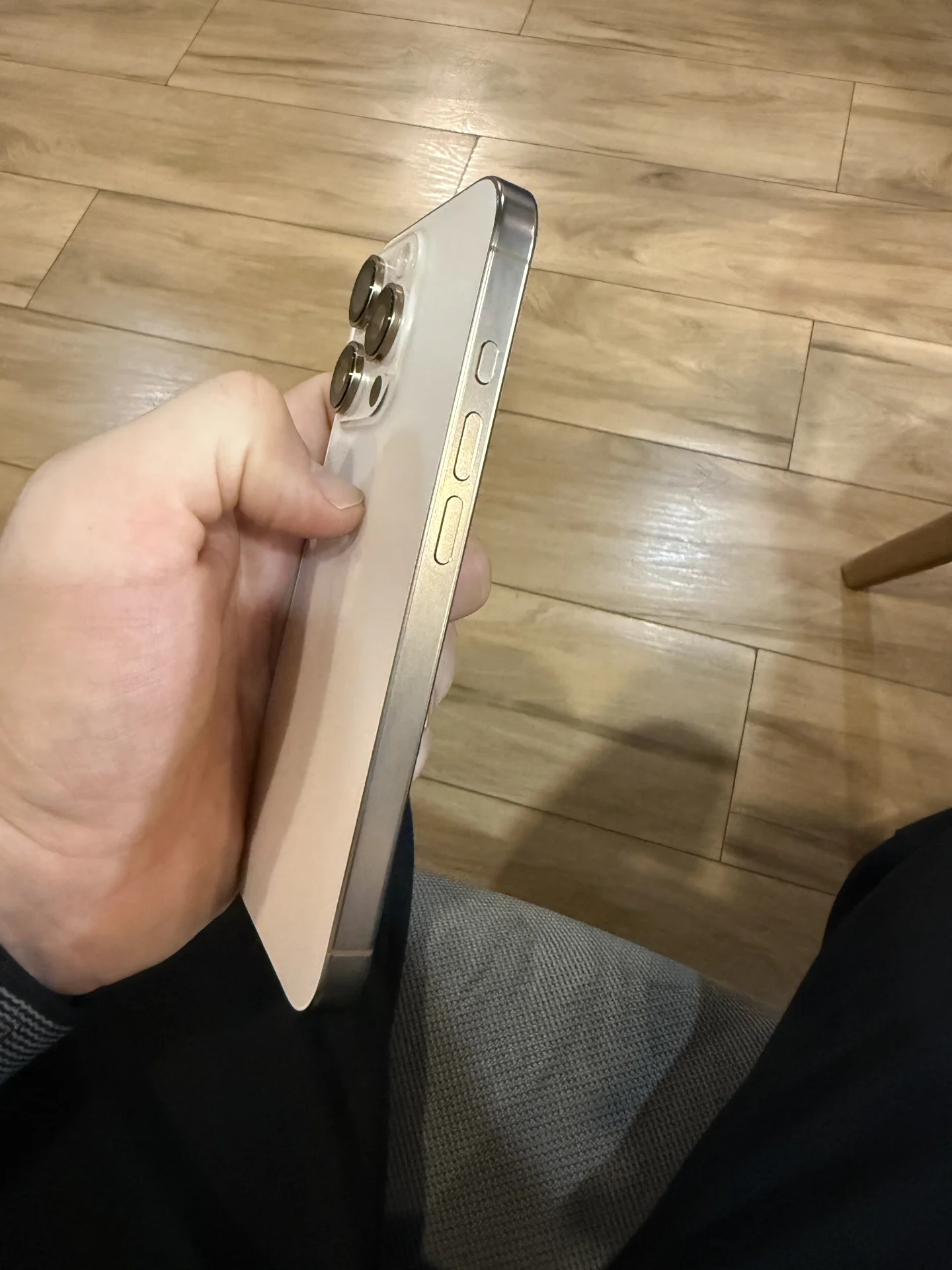 iphone 16 pro - миниатюра 4